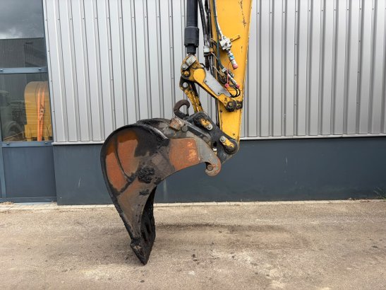 Caterpillar M318F M318F 2015 2 Wheeled Excavators image 9