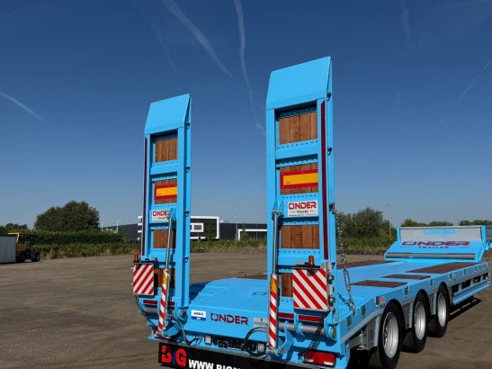 Onder AGM3 - 56 Ton trailer - Export trailer 3M width ONDER AGM3 - 56 Ton trailer - Export trailer 3M width 2026 2 Lowload...