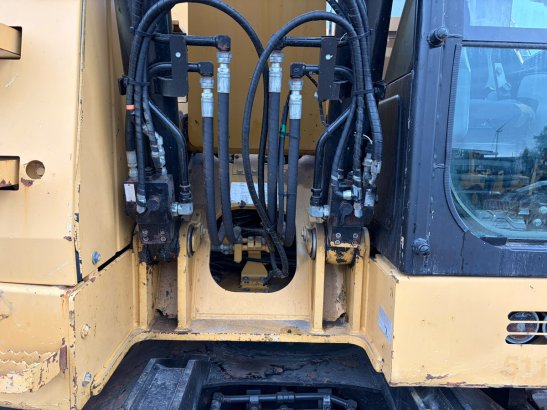 Caterpillar 315FLCR 315FLCR 2018 2 Crawler Excavators image 9