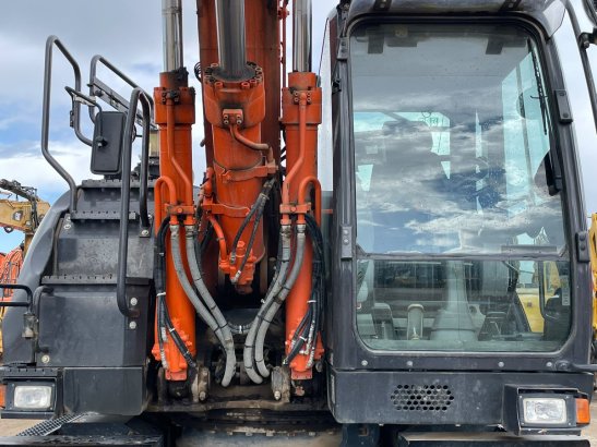 Hitachi ZX190W-6 ZX190W-6 2018 2 Wheeled Excavators image 24