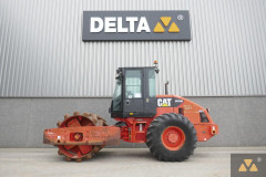 Caterpillar CP533E
