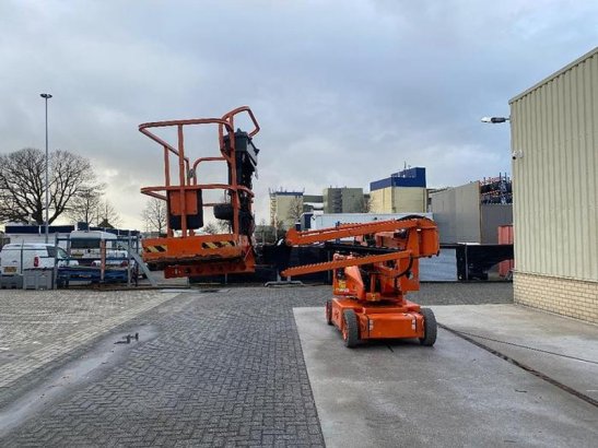 2011 JLG E400 AJPN E400 AJPN 2011 2 image 24