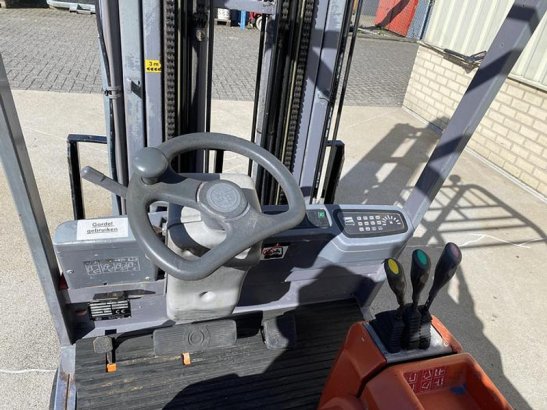 1999 BT CBE 2.0F, Heftruck, Elektro, 620 cm. BT CBE 2.0F, Heftruck, Elektro, 620 cm. 1999 2 Forklift image 11