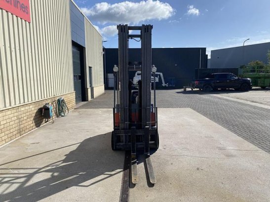 1999 BT CBE 2.0F, Heftruck, Elektro, 620 cm. BT CBE 2.0F, Heftruck, Elektro, 620 cm. 1999 2 Forklift image 17