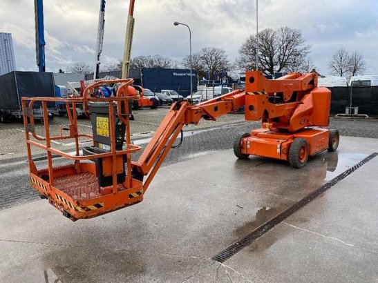 2011 JLG E400 AJPN E400 AJPN 2011 2 image 19
