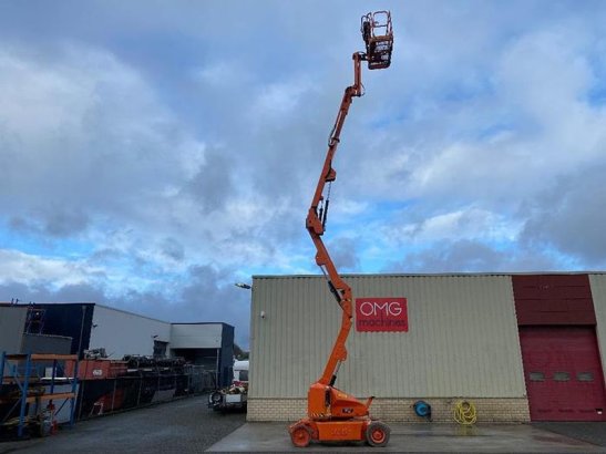 2011 JLG E400 AJPN E400 AJPN 2011 2 image 22