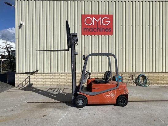 1999 BT CBE 2.0F, Heftruck, Elektro, 620 cm. BT CBE 2.0F, Heftruck, Elektro, 620 cm. 1999 2 Forklift image 8