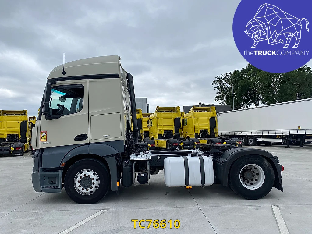 Mercedes-Benz Actros 1843 image