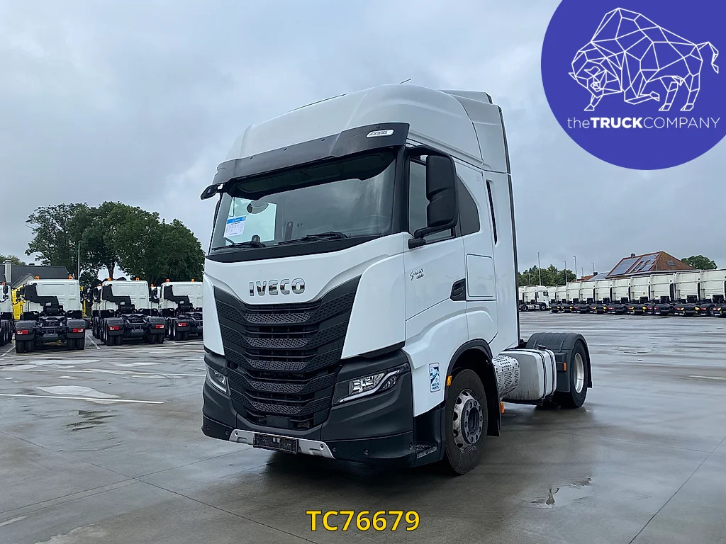 Iveco S-way 480 image