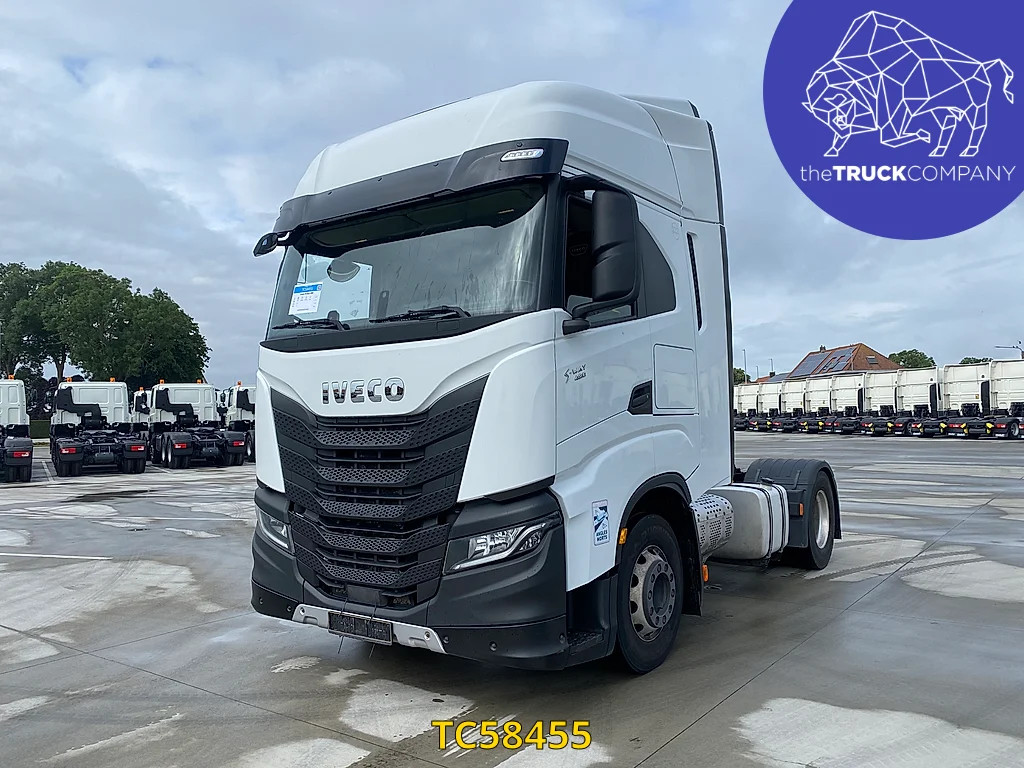 Iveco S-way 480 image