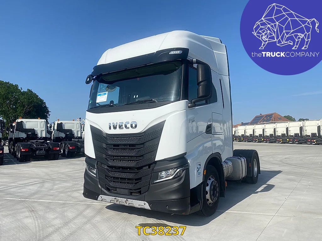 Iveco S-way 480 image