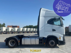 Iveco S-way 480