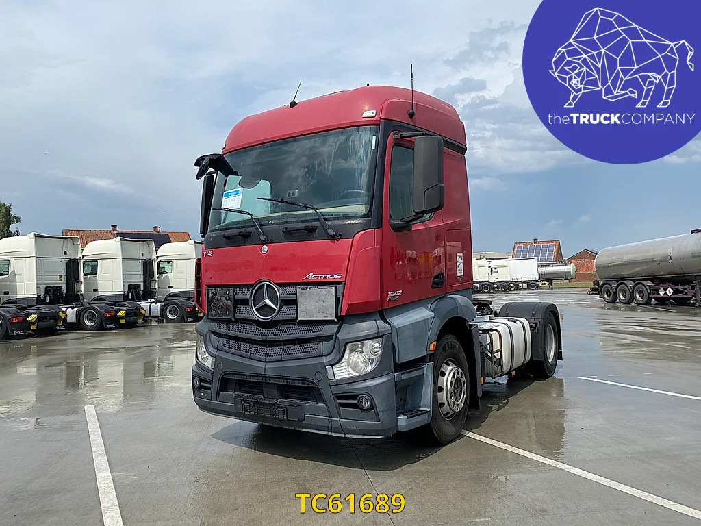 Mercedes-Benz Actros 1842 image