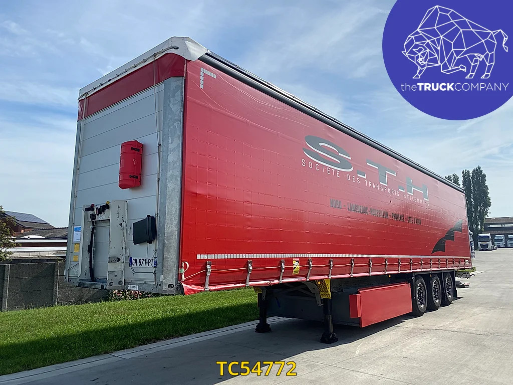 Schmitz Cargobull Curtainsides image