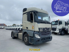 Mercedes-Benz Actros 1843