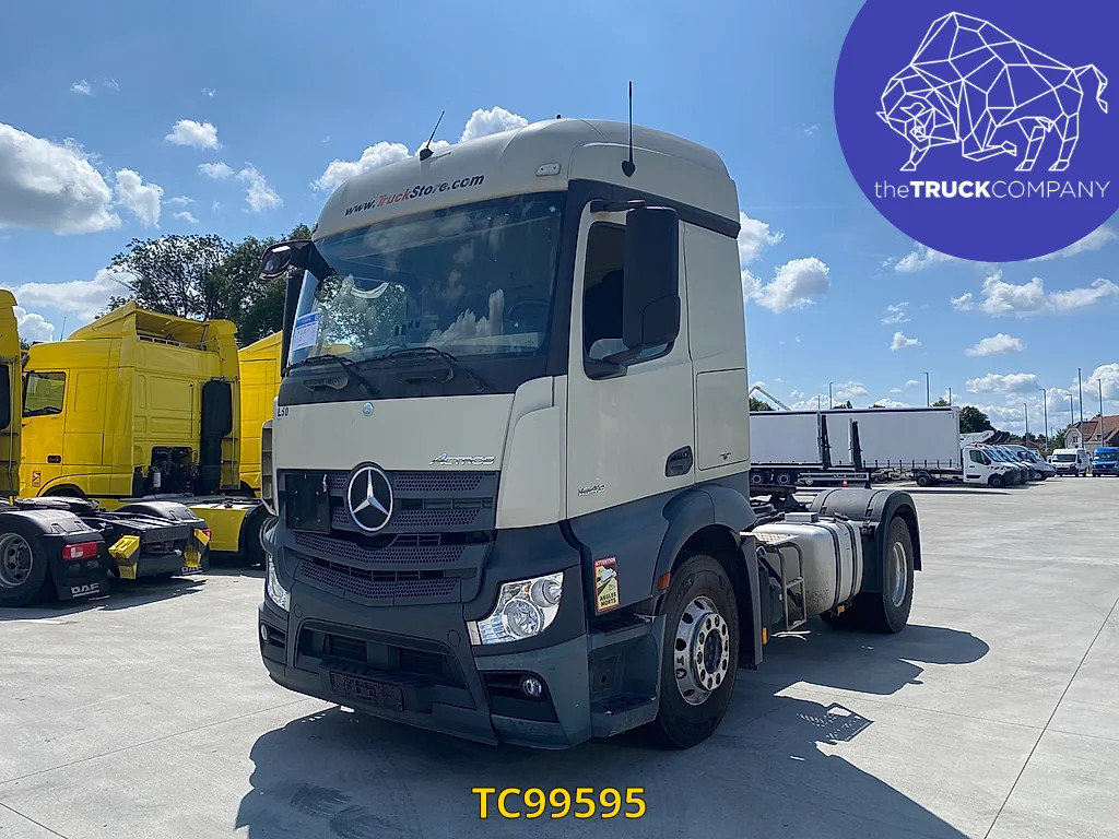 Mercedes-Benz Actros 1843 image