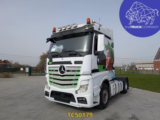 Mercedes-Benz Actros 1963 Actros 1963 2017 2 Tractor Units