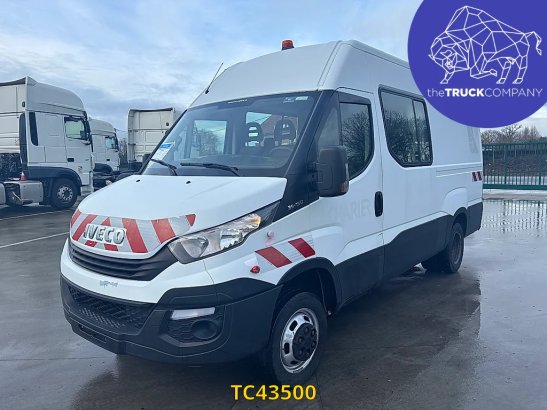 Iveco Daily 35C15V12 Double cab 7 places Daily 35C15V12 Double cab 7 places 2019 2 Closed vans