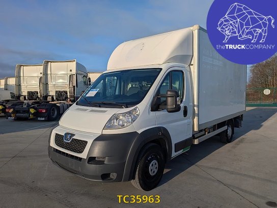 Peugeot Boxer 2.0 HDI BOX + LIFT ONLY ONE PART OF REGISTRATION CARD Peugeot Boxer 2.0 HDI BOX + LIFT - ONLY ONE PART OF RE...