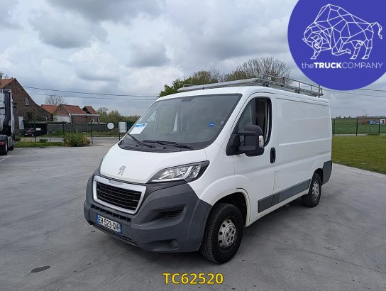 Peugeot Boxer Boxer 3t3 2l blue hdi 110 pack Peugeot Boxer 3t3 2l blue hdi 110 pack 2016 2 Closed vans image 16
