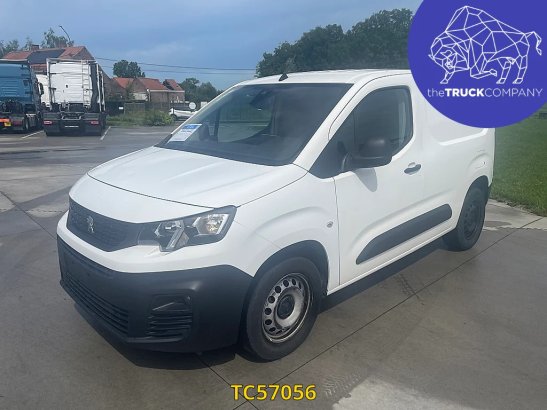 Peugeot Partner 1.5 HDI - AUTOMATIC GEARBOX Peugeot Partner 1.5 HDI - AUTOMATIC GEARBOX 2022 2 Closed vans