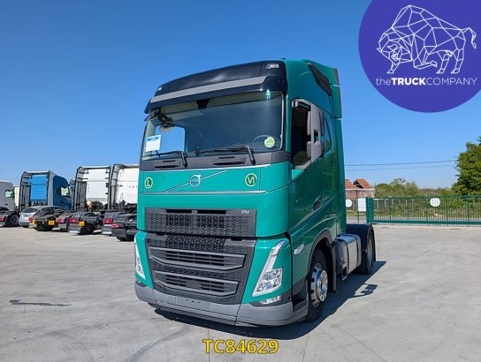 Volvo FH 500 590 2023 2 Tractor Units image 31