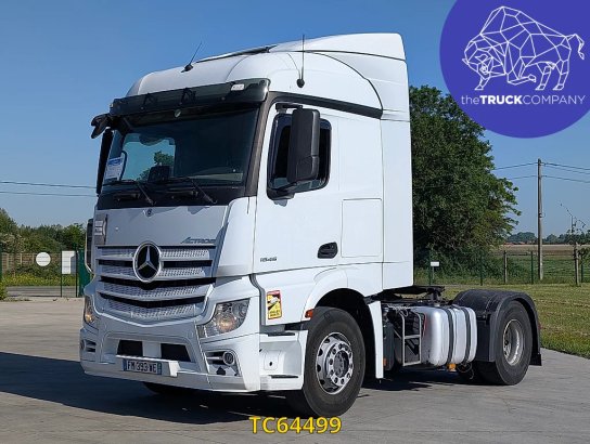 Mercedes-Benz Actros 1845 Mercedes-Benz Actros 1845 2020 2 Tractor Units image 61