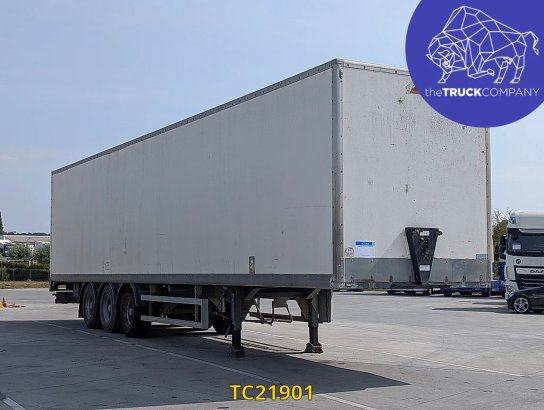 Trouillet ST3315 Closed Box Trouillet ST3315 2005 2 Box semi-trailers