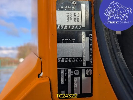 DAF 85 CF 410 85 CF 410 2009 2 Tractor Units image 25