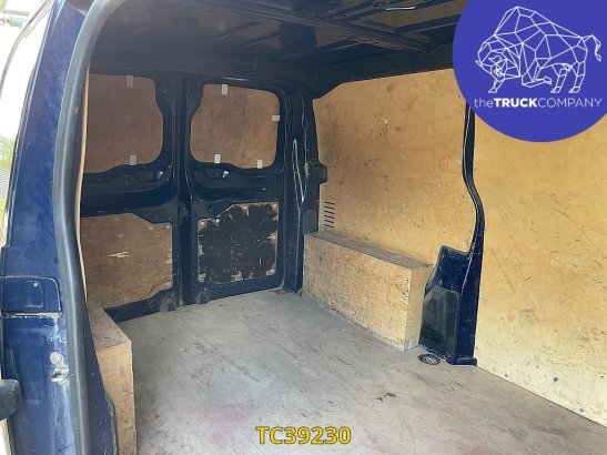 Peugeot Expert 2l 120cv Peugeot Expert 2l 120cv 2019 2 Closed vans image 40