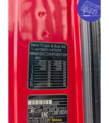 MAN TGX 500 TGX 500 2017 2 Tractor Units image 10