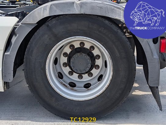 Volvo FH 460 590 2013 2 Tractor Units image 10