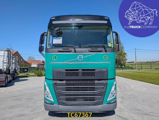 Volvo FH 500 590 2023 2 Tractor Units image 25