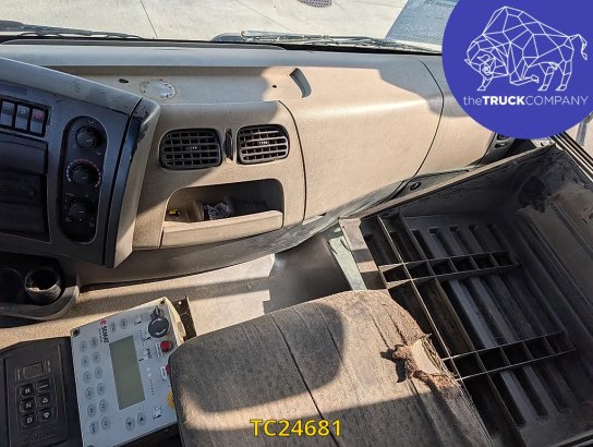 Renault Premium 320 Premium 320 2013 2 image 10