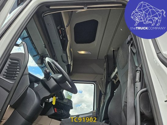 DAF XG 480 XG 480 2022 2 Tractor Units image 10