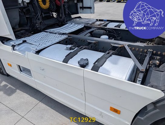 Volvo FH 460 590 2013 2 Tractor Units image 11