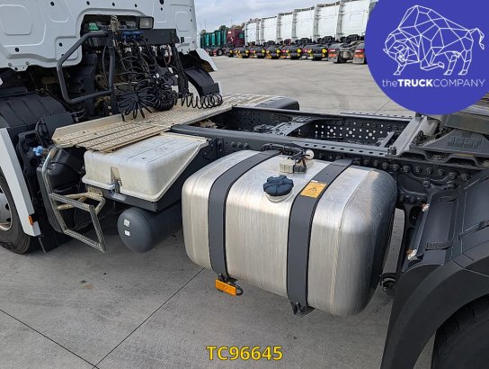 Mercedes-Benz Arocs 1843 Mercedes-Benz Arocs 1843 2021 2 Tractor Units image 11