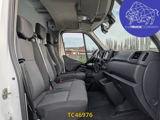 Renault Master Master PC 130.35 Master PC 130.35 2021 2 image 42