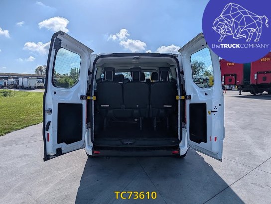 Ford Transit TRANSIT CUSTOM 2.0 TDCI - MINIBUS - 9 SEATS - AUTOMATIC - EURO6D Transit CUSTOM 2.0 TDCI - 9 SEATS - AUTOMATI...