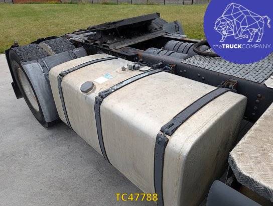 Scania R 420 R 420 2005 2 Tractor Units image 12