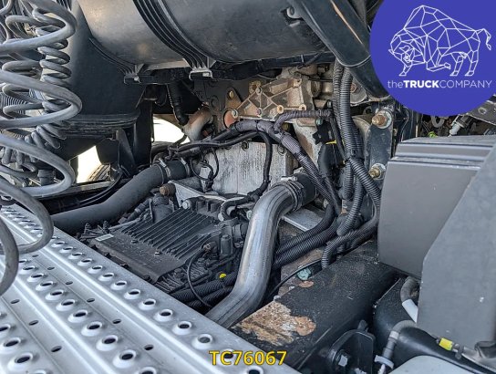 MAN TGX 440 TGX 440 2015 2 Tractor Units image 12