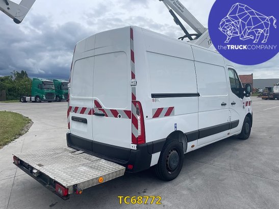Renault Master 145.35 nacelle Master 145.35 nacelle 2022 2 image 12