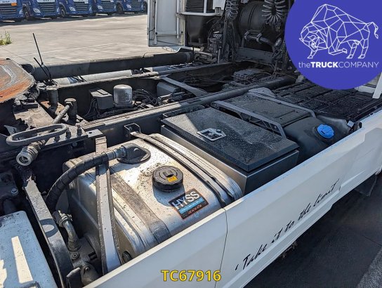Volvo FH 460 590 2022 2 Tractor Units image 12