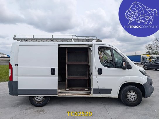 Peugeot Boxer Boxer 3t3 2l blue hdi 110 pack Peugeot Boxer 3t3 2l blue hdi 110 pack 2016 2 Closed vans image 13