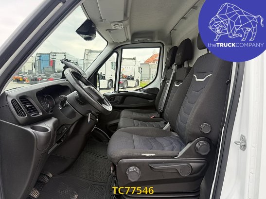 Iveco Daily 35S18V12 Daily 35S18V12 2021 2 Closed vans image 28