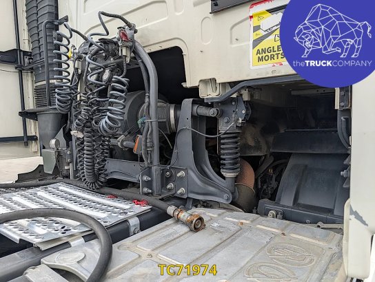 Volvo FH 500 3292 2017 2 Tractor Units image 13