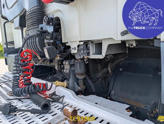 DAF CF 85 440 CF 85 440 2014 2 Tractor Units image 13