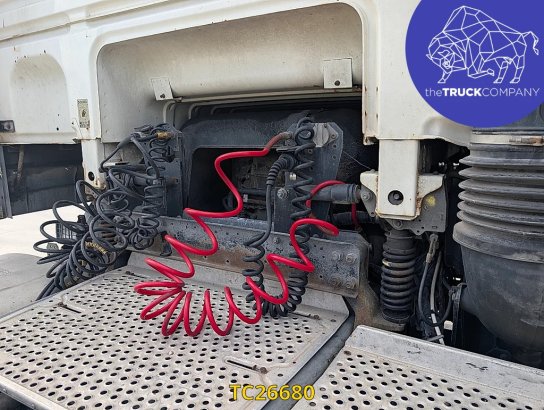 DAF XF 105 460 XF 105 460 2007 2 Tractor Units image 13