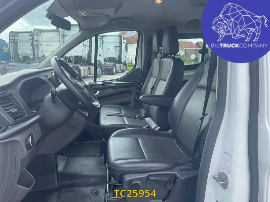 Ford Transit TRANSIT CUSTOM 2.0 TDCI - MINIBUS - 9 SEATS - AUTOMATIC - EURO6D Transit CUSTOM 2.0 TDCI - 9 SEATS - AUTOMATI...