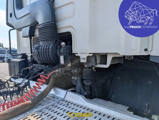 DAF CF Euro6 440 CF 440 2016 2 Tractor Units image 13